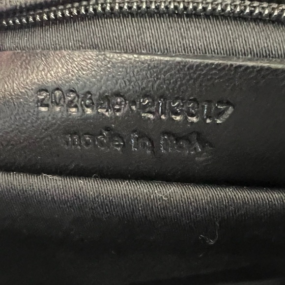 YSL Downtown Tote | Black Patent Leather + Gold Hardware | $2,690 Retail | Gorg🖤 - Picture 10 of 12